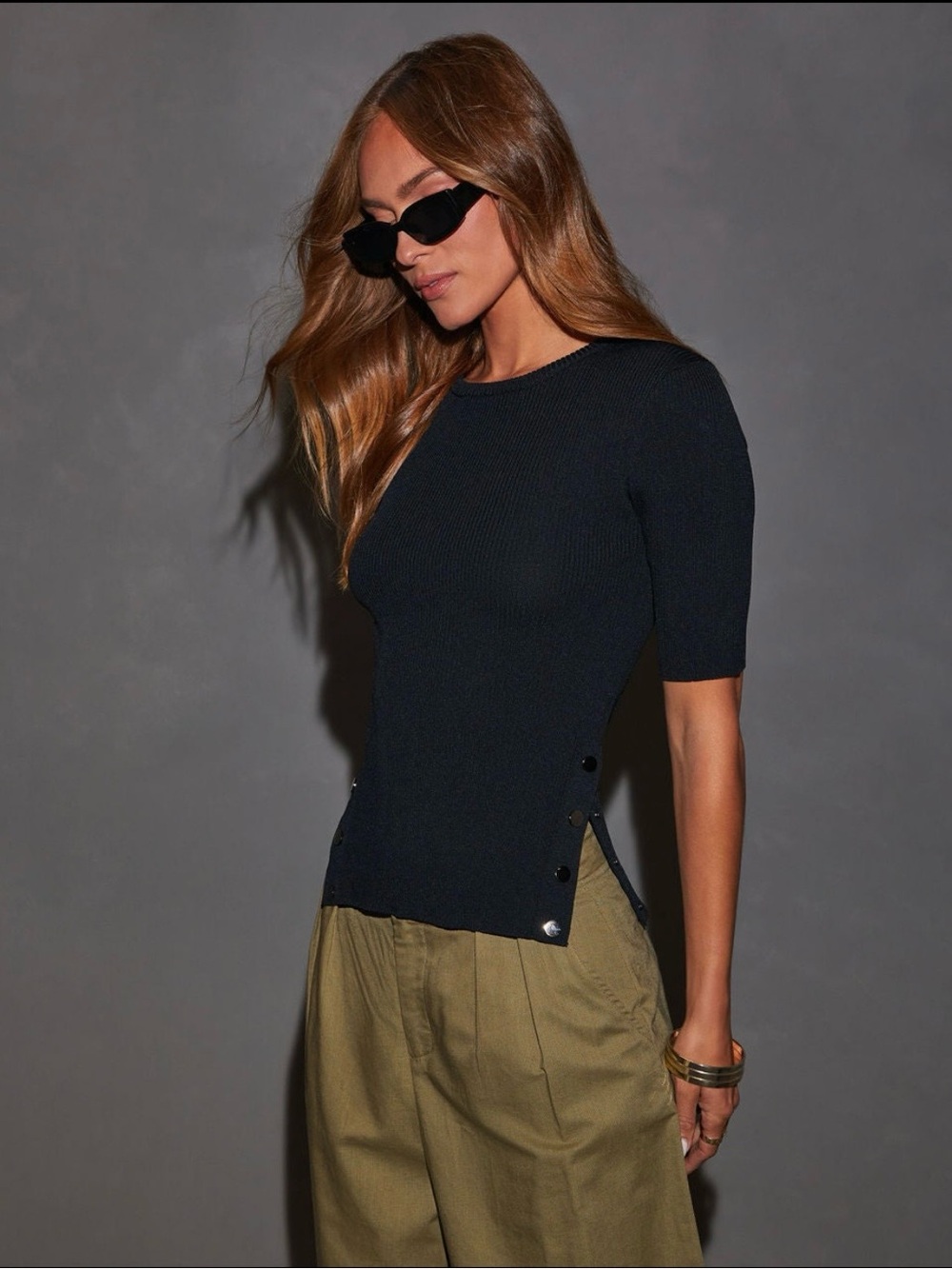 | vici • holland short sleeve side button top • large |